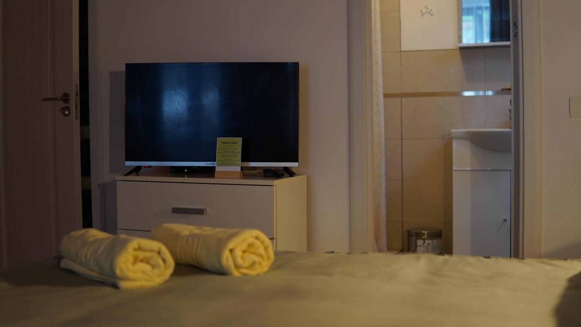 Cabana "Trei Brazi " Retezat Malomvíz Kültér fotó